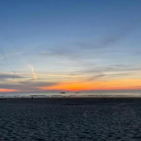 Apartamento In Near Sandy